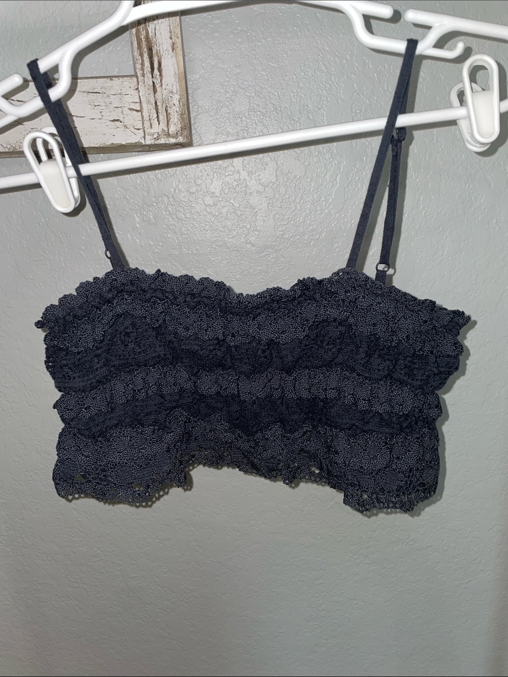 American Eagle Outfitters Black Lace Ruffle Bandeau